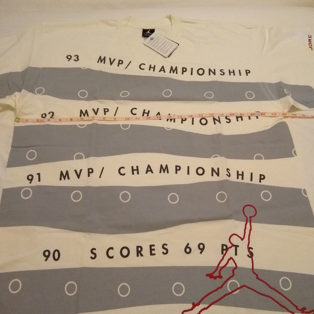 Jordan shirt size XL men's NWT Retro 10
